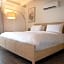 Hollywood Hills Hotel