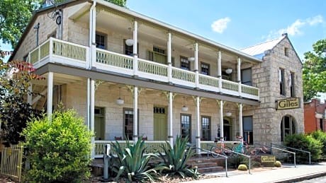 Hotel Giles
