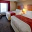 Best Western Thompson Hotel & Suites
