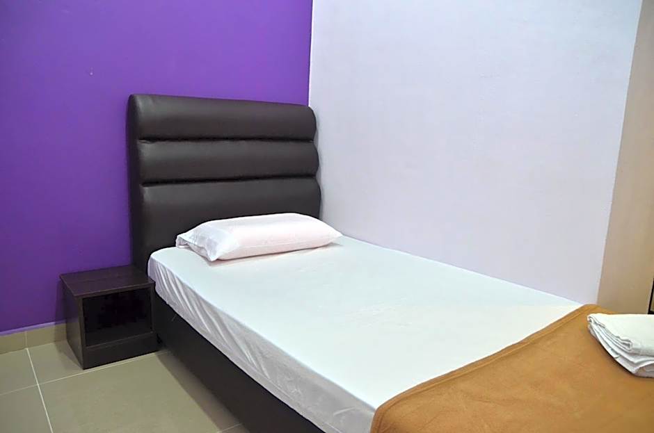 Deena Hotel Bajet