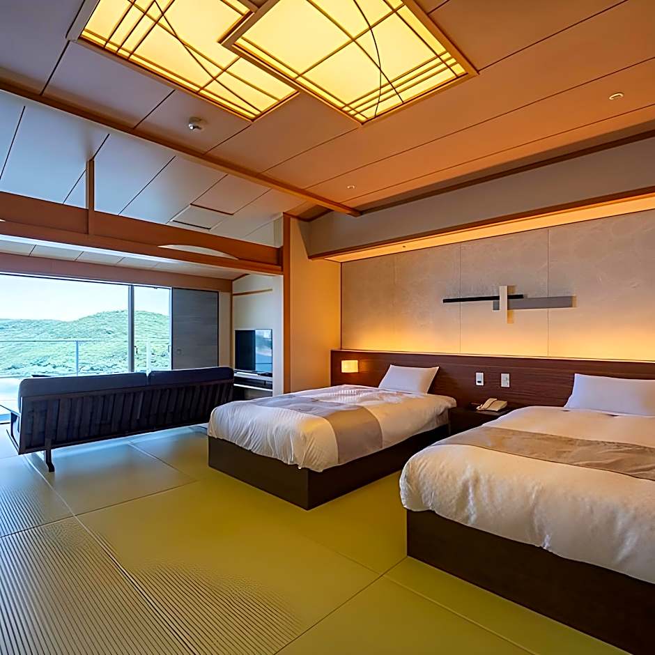 Toba Seaside Hotel