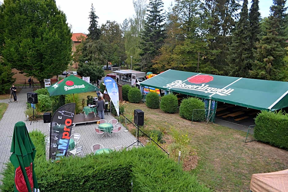 Hotel Rozvoj