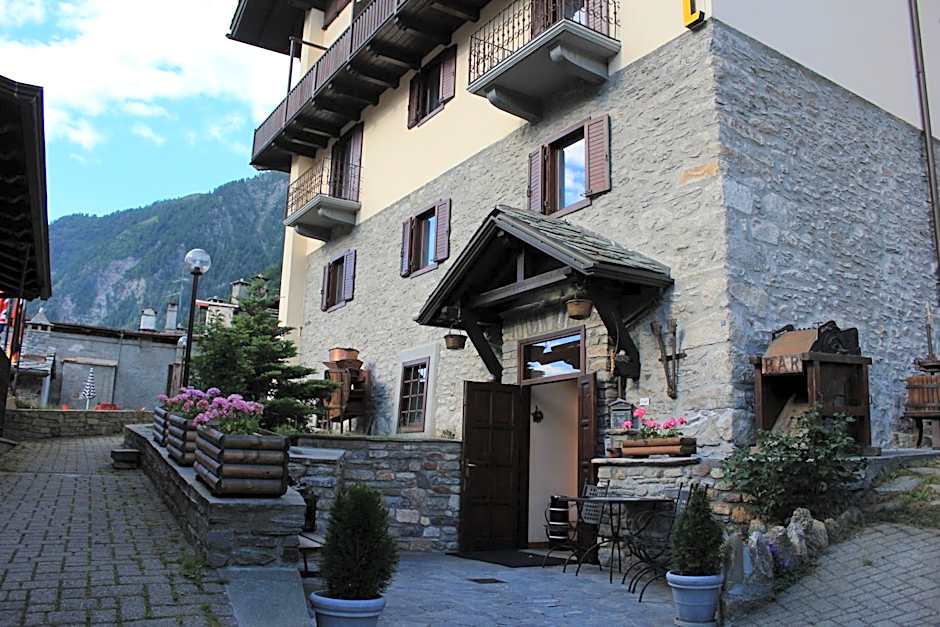 Hotel Ottoz Meublé