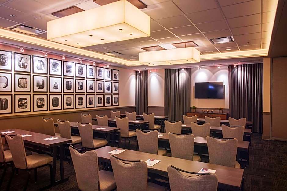 Fairfield Inn & Suites by Marriott Chicago Downtown/River North