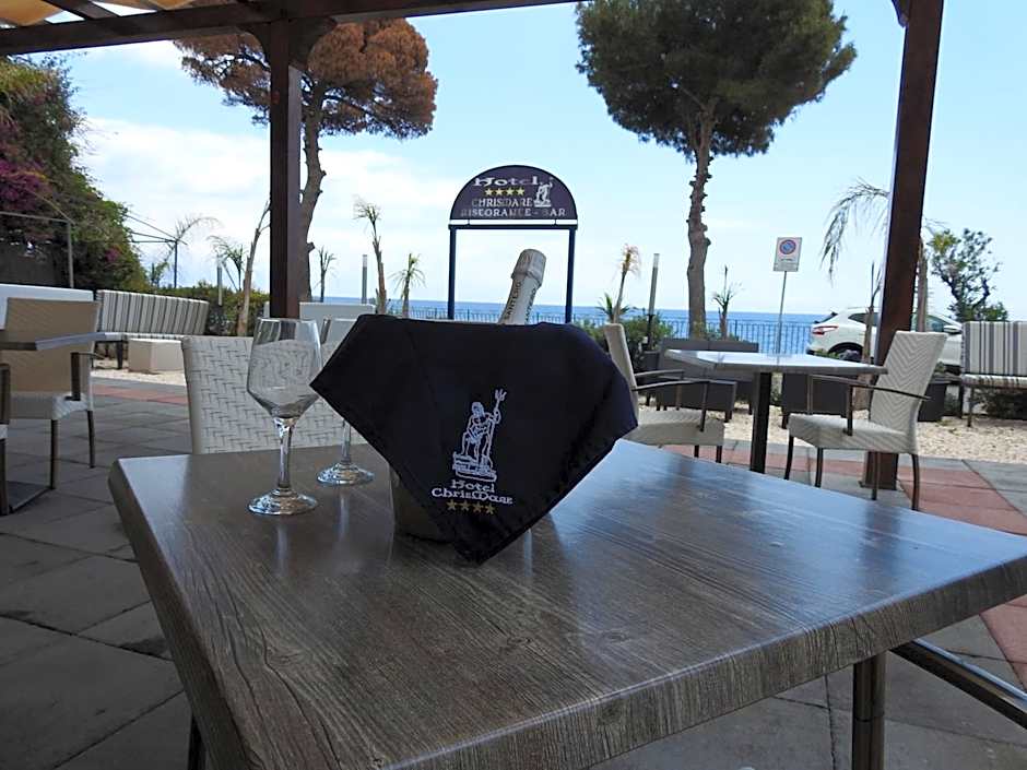 ChrisMare Hotel