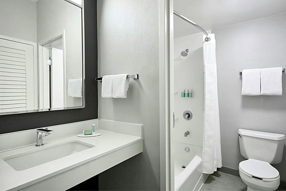 Courtyard by Marriott St. Louis Creve Coeur