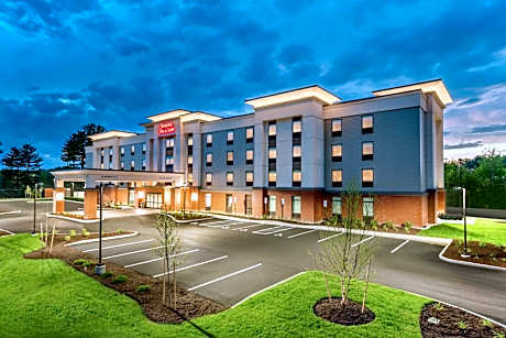 Hampton Inn By Hilton & Suites Kittery