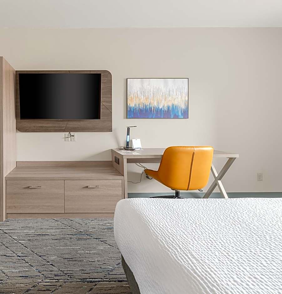 Holiday Inn Express Hotel & Suites-Edmonton South By IHG