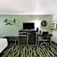 Baymont by Wyndham Liberty MO