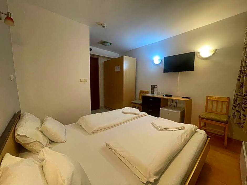 Esprit Hotel