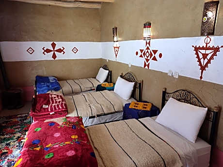 Triple Room with Private Bathroom