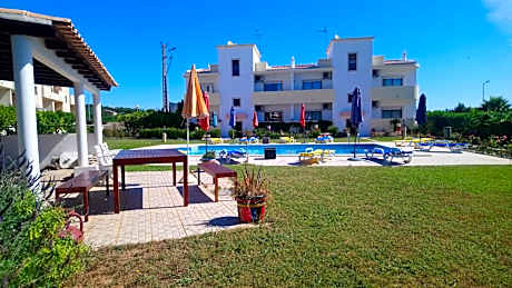 Residence 1000 Roses