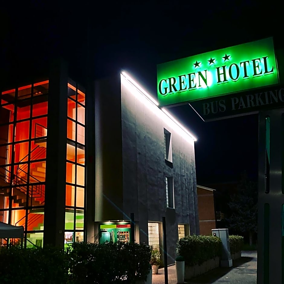 Green Hotel