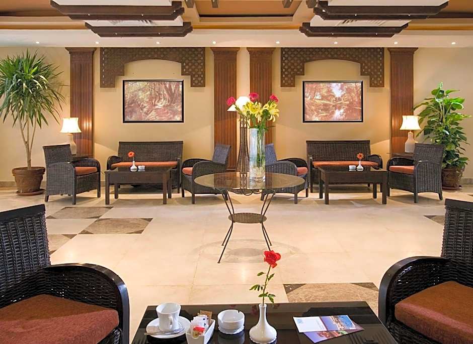 Swiss Inn Plaza Hotel