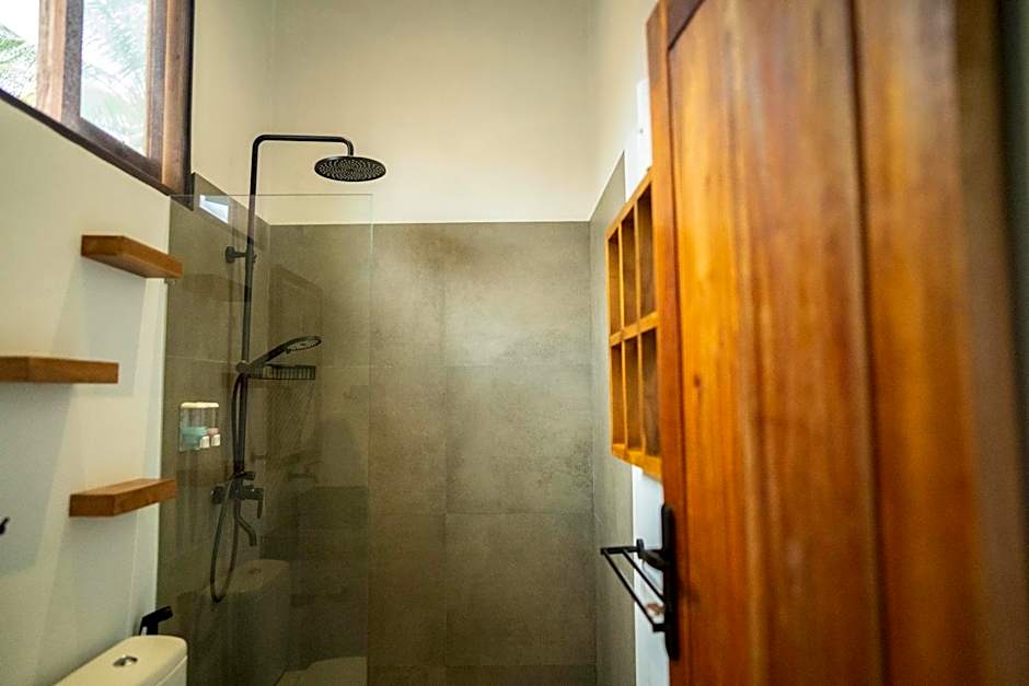 Nomada Villas - Giant Pool - Private Kitchen - Free Gym Access - Up to 40Mbps WiFi