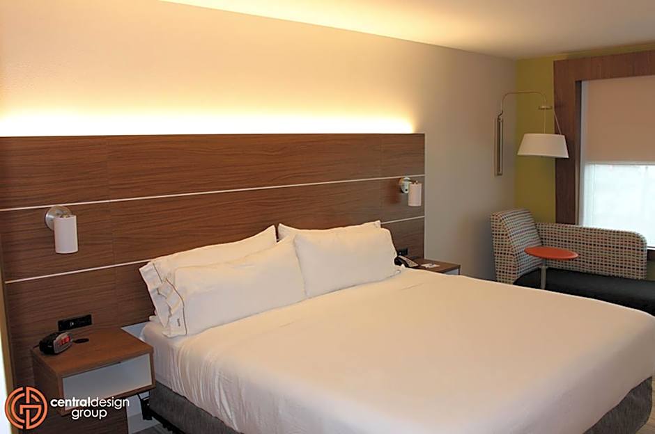 Holiday Inn Express & Suites - Kirksville - University Area By IHG