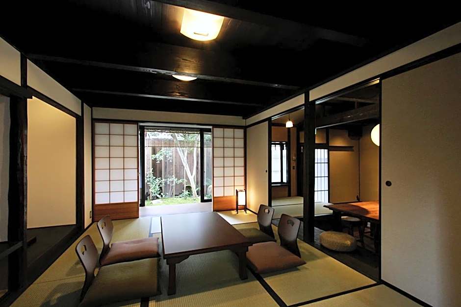 Momohana an Machiya House