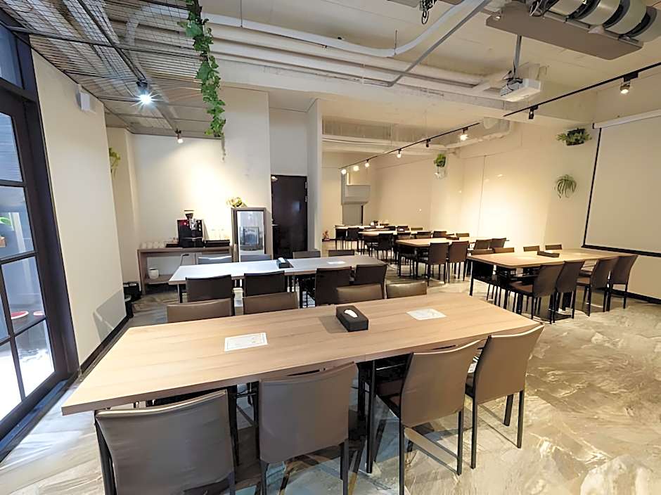 Hotel Brown - Chihkan Branch