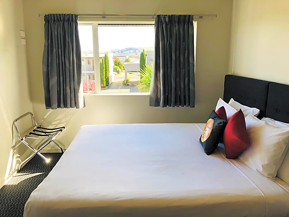 Silver Fern Lodge