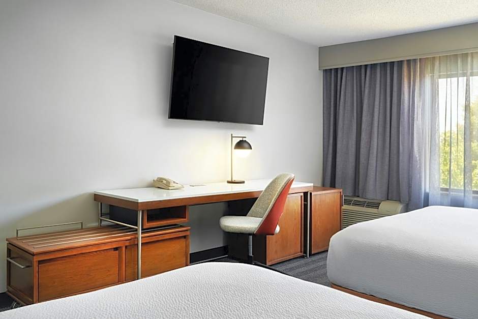 Courtyard by Marriott Boulder Longmont