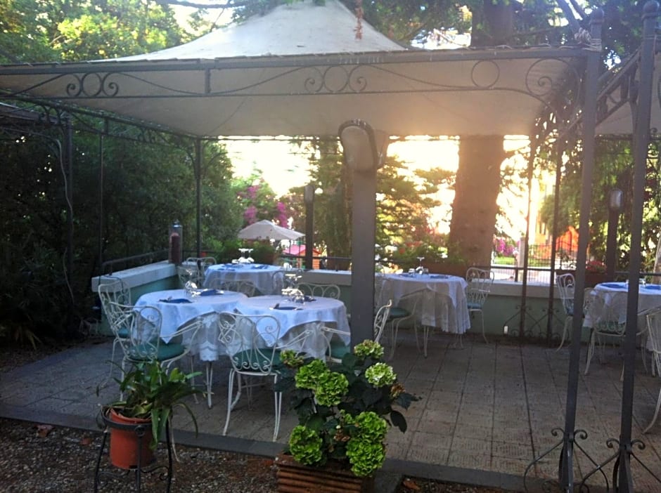Hotel Pensione Moderna