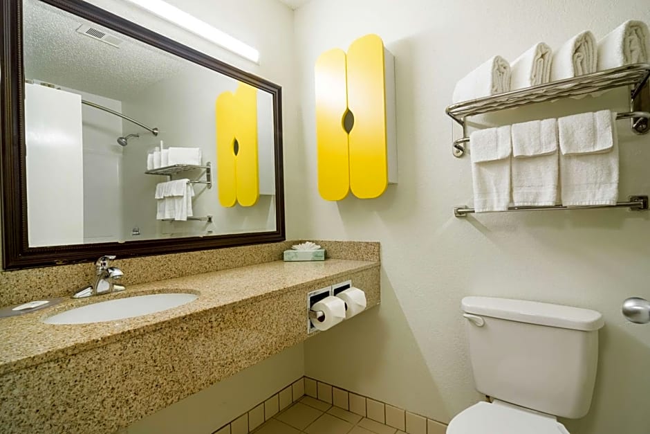 Studio 6-Plano, TX - Dallas - Plano Medical Center