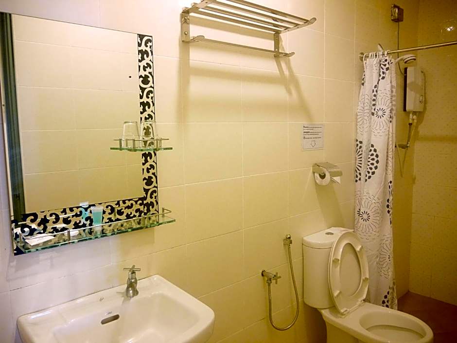 SR Inn Hotel Managed by Sun Inns