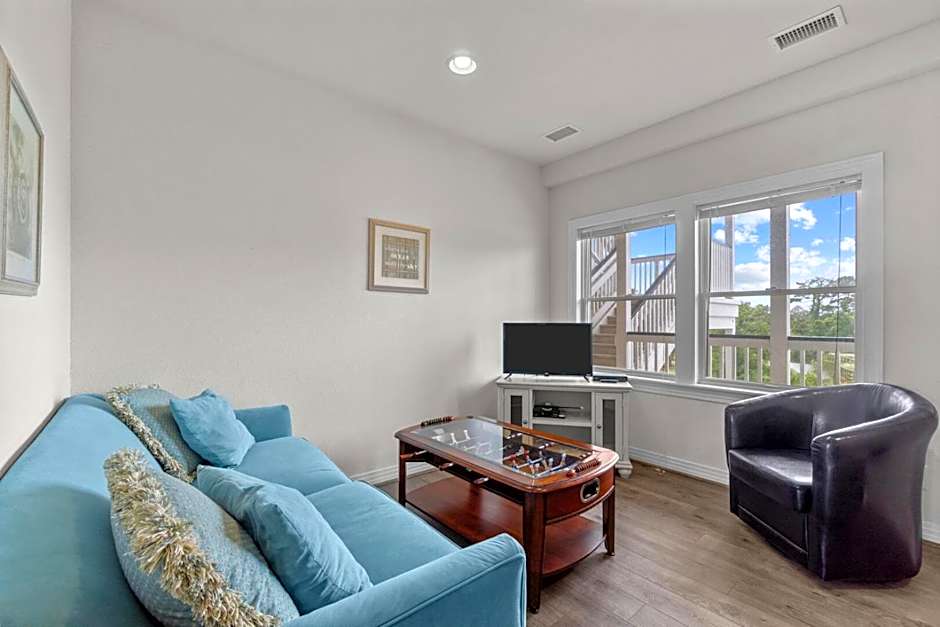 Hamilton Cay at Bermuda Bay by Kees Vacations