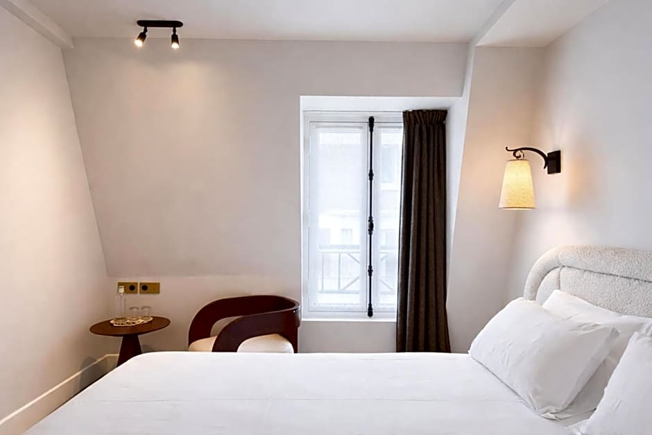 Neuilly Park Hotel