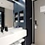 Atour Light Hotel Dalian Zhongshan Square Renmin Road