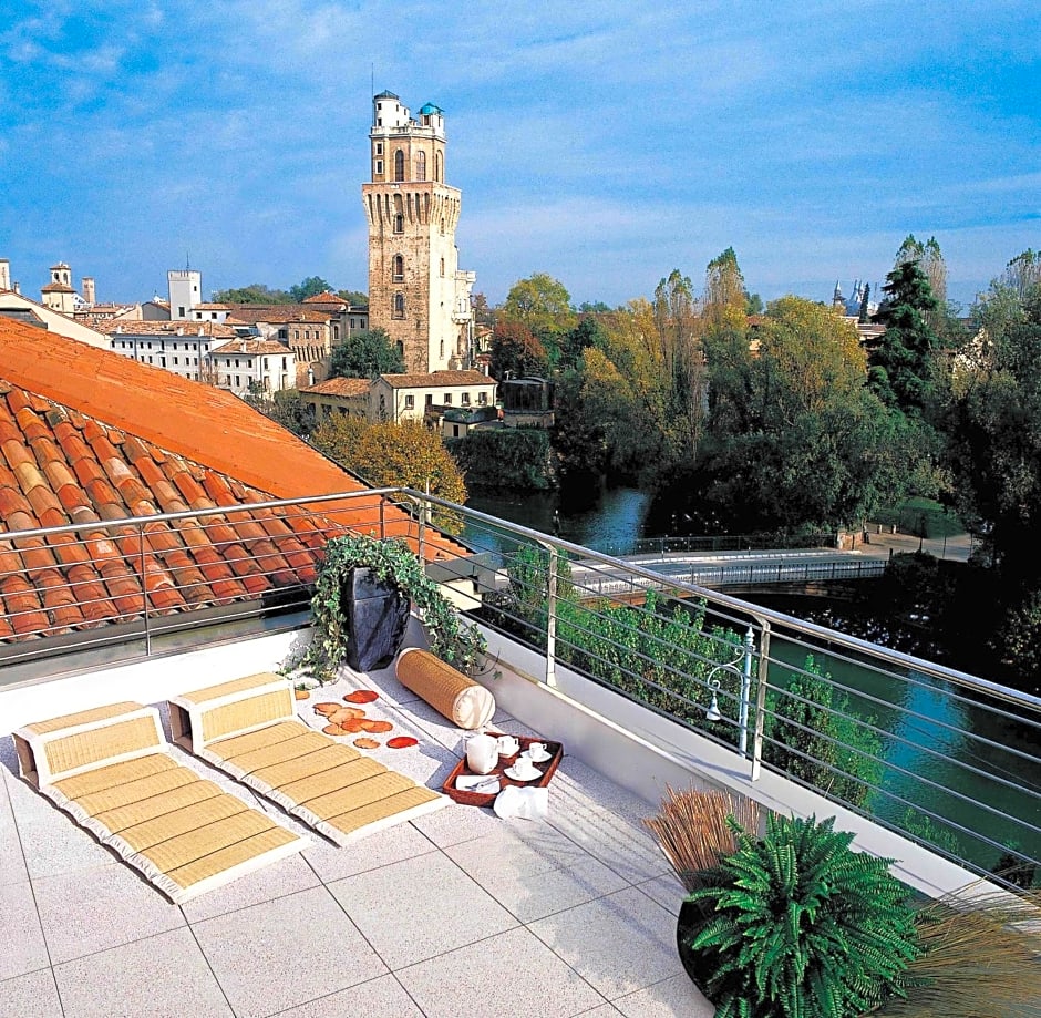 Methis Hotel & SPA