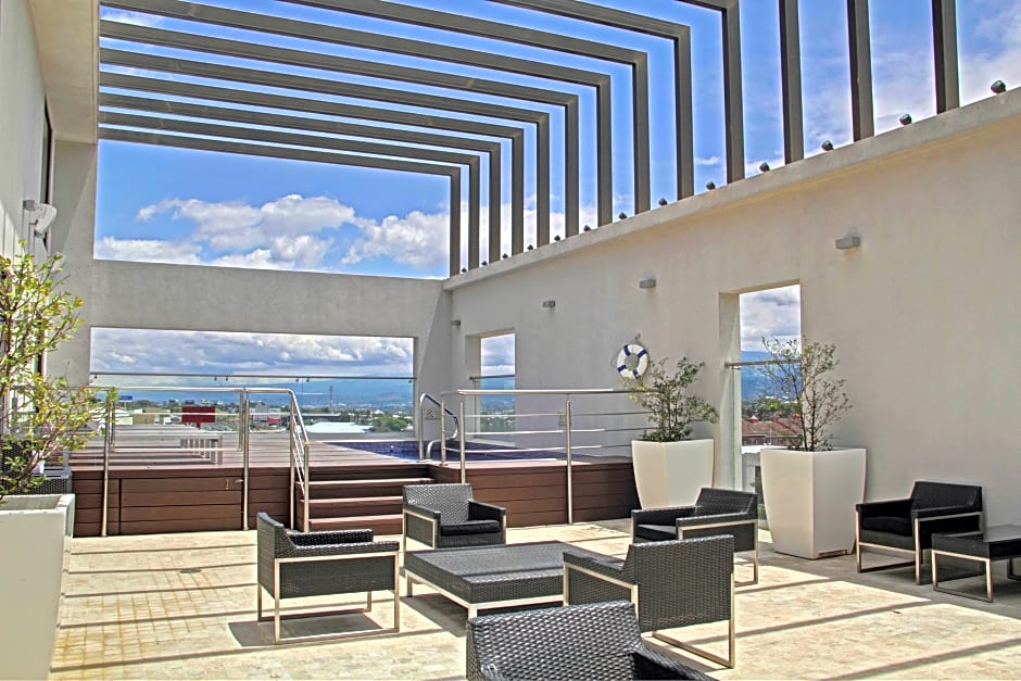 Holiday Inn San Jose Escazu