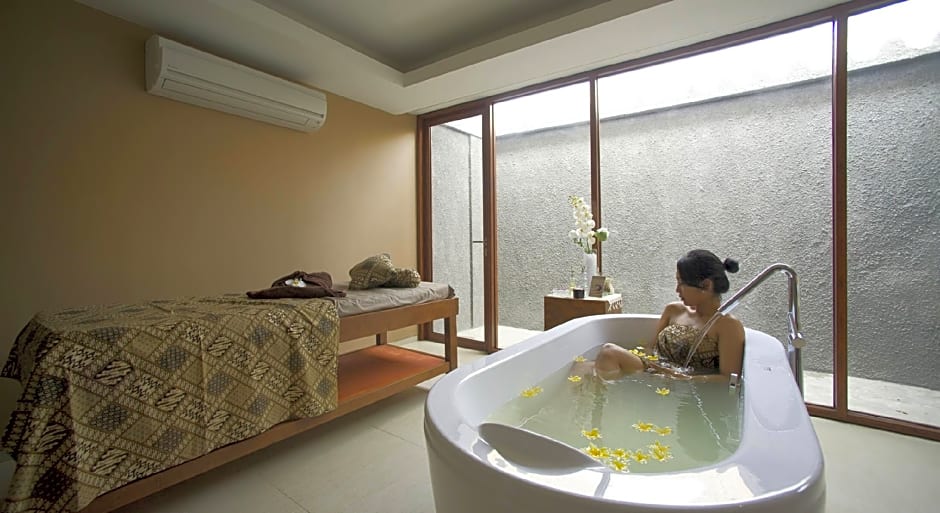 Grand Zuri Kuta Bali Hotel