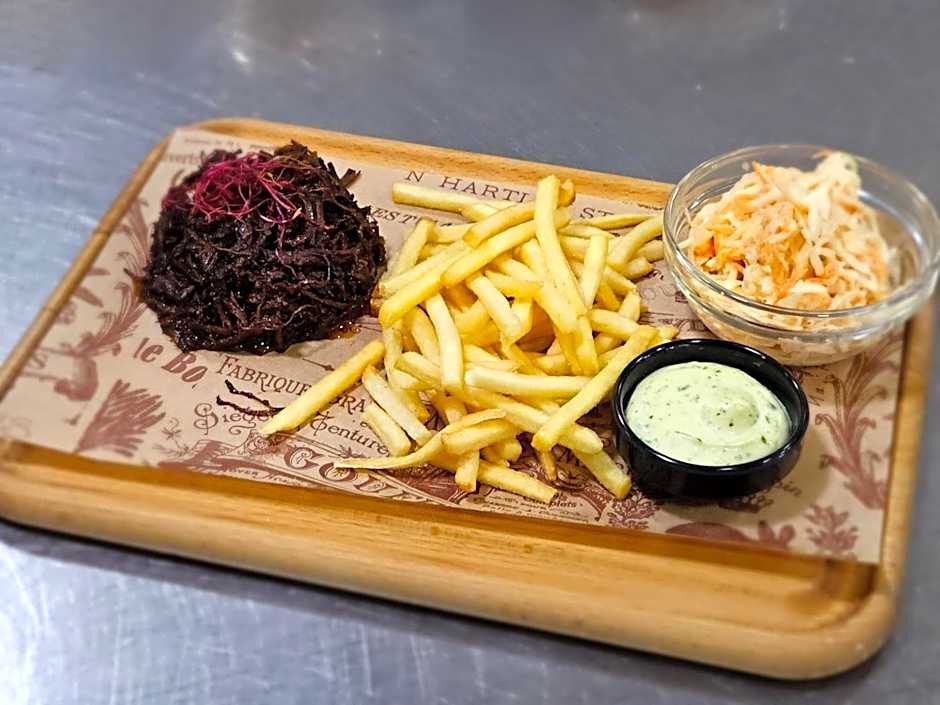 Balónový hotel a pivovar Radešín