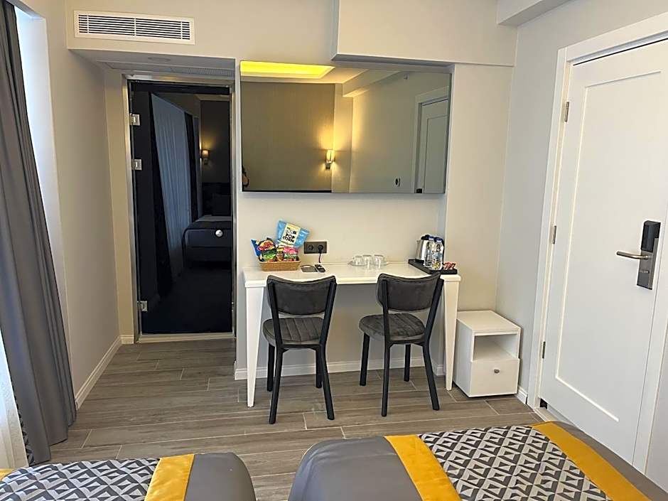 Riva Hotel Alsancak