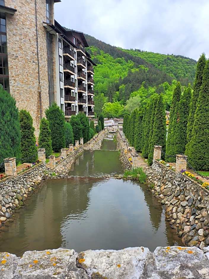 Студио Бети Балнео Спа Хотел Свети Спас