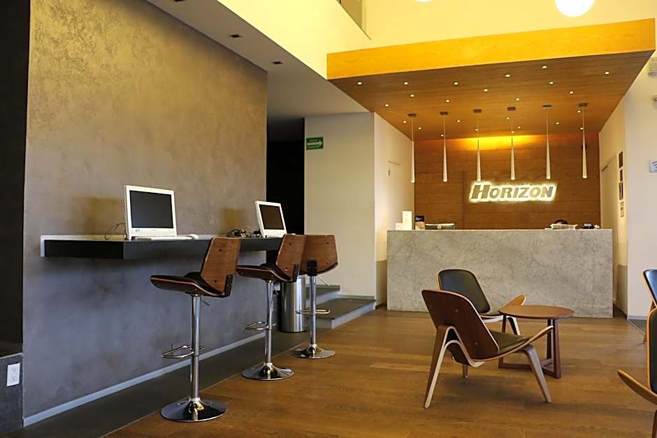 Hotel Horizon & Convention Center