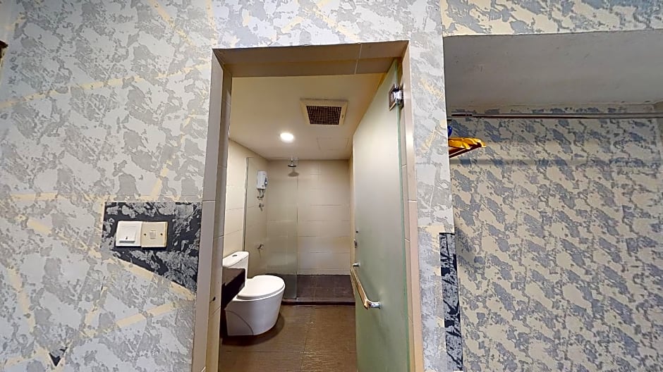 Iskandar Hotel