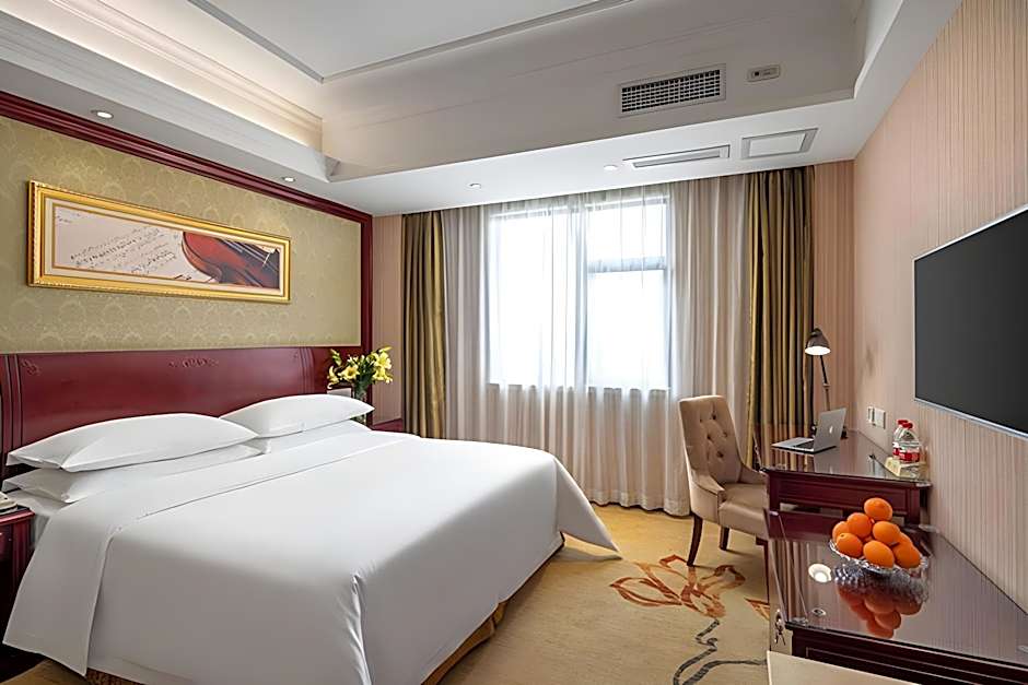 Vienna Hotel Guangxi Guilin North High-Speed Railway Station