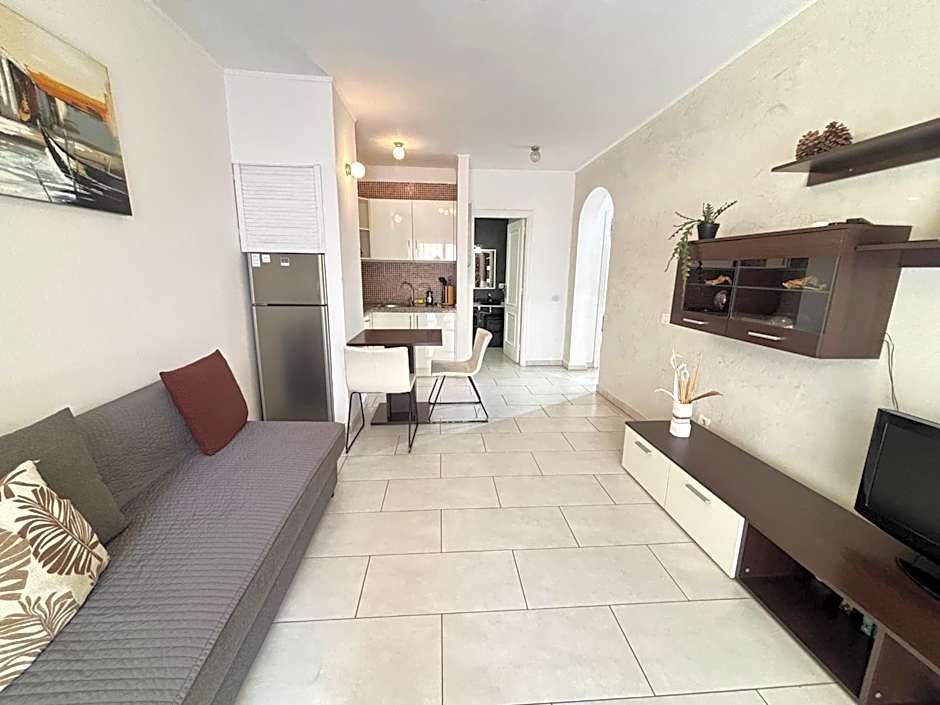 Yucca Park ApartHotel