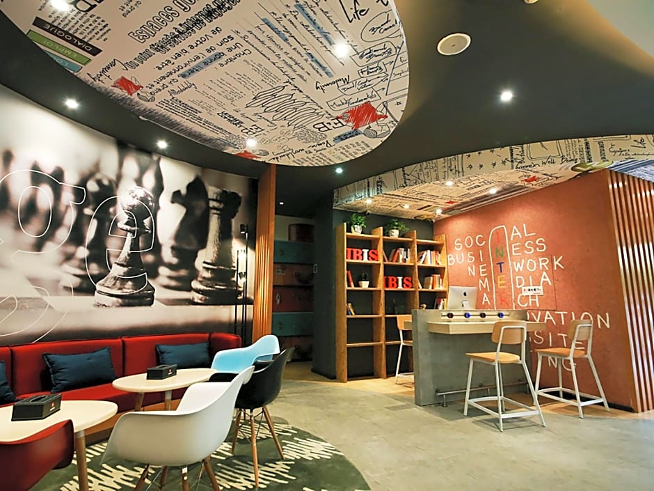 ibis Sui Ning Hotel