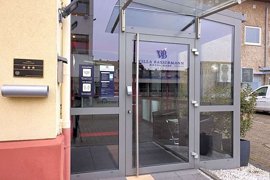 Hotel Villa-Bassermann, stilvoll, 2 Min zum Schloss, schnelles WLAN & Parkplatz