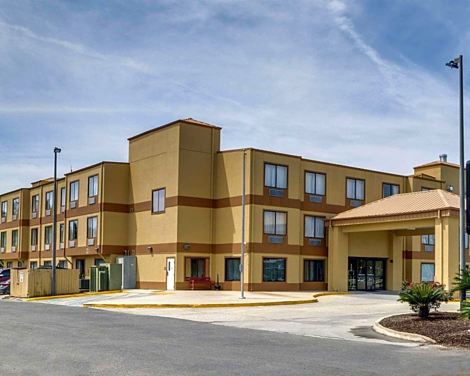 Quality Suites Baton Rouge East - Denham Springs