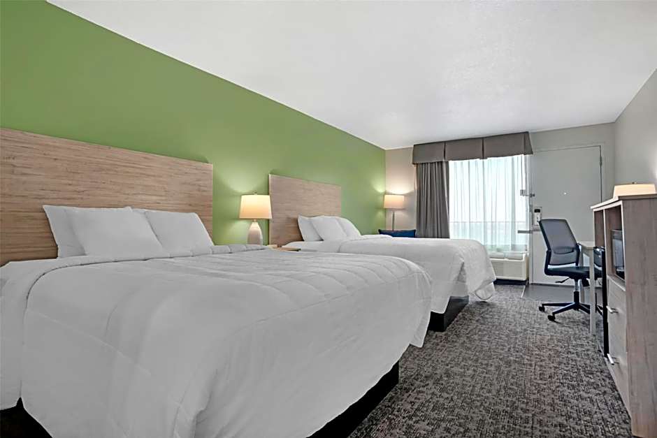 Best Western Navarre Waterfront