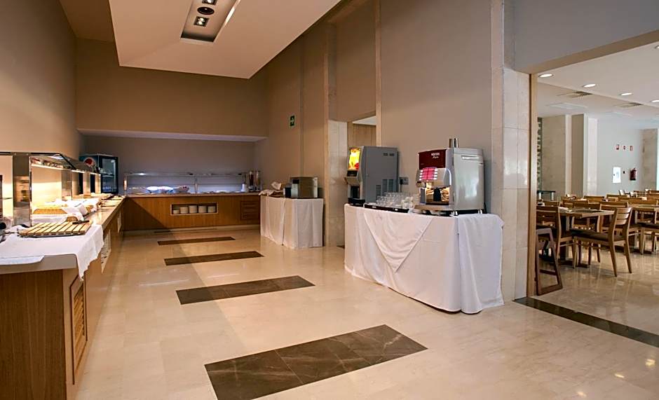 M.A. Hotel Sevilla Congresos