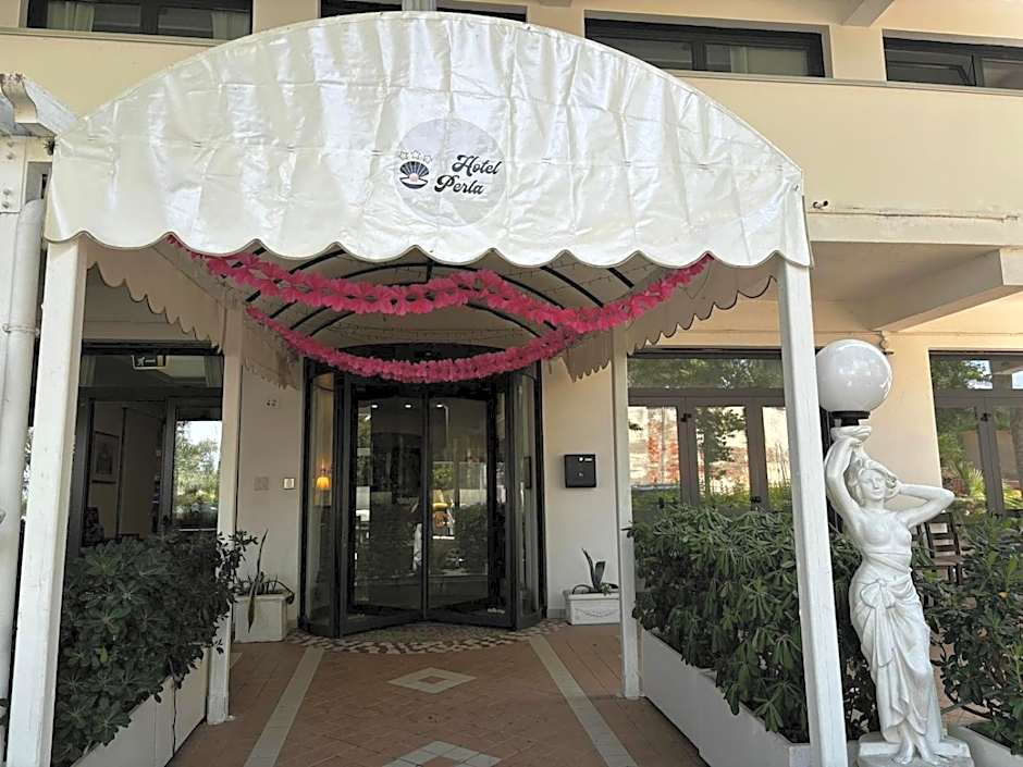 Hotel Perla