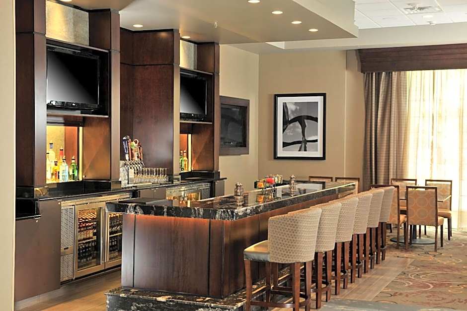 Embassy Suites by Hilton Des Moines Downtown