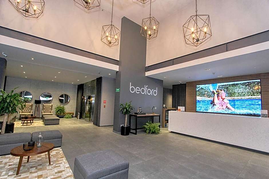 Bedford Hotel