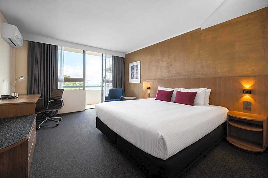 Mercure Sydney St Leonards