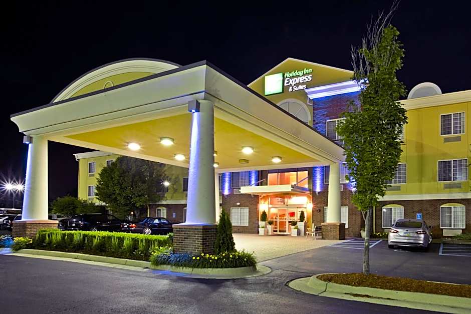 Holiday Inn Express Hotel & Suites Woodhaven By IHG